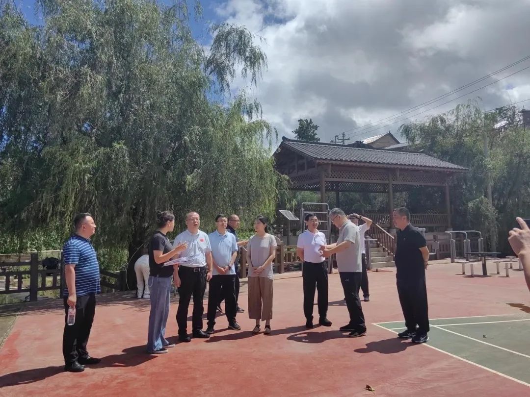 leyu.乐鱼-前乒球世界冠军丁松率队接受交大学生挑战[图]